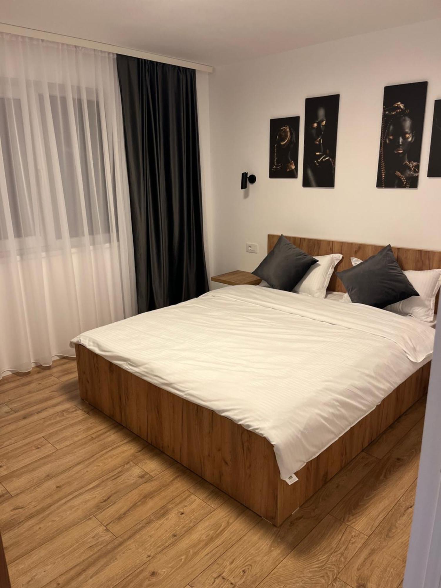Apartament Suceava Ngoại thất bức ảnh